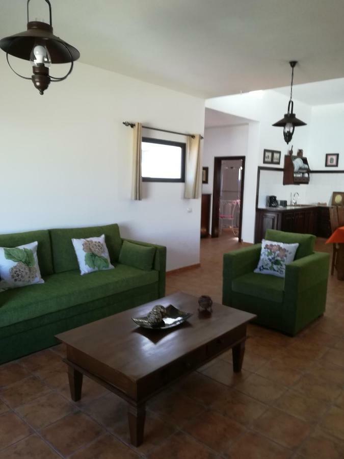 Vivienda Vacacional La Canada ティナホ エクステリア 写真